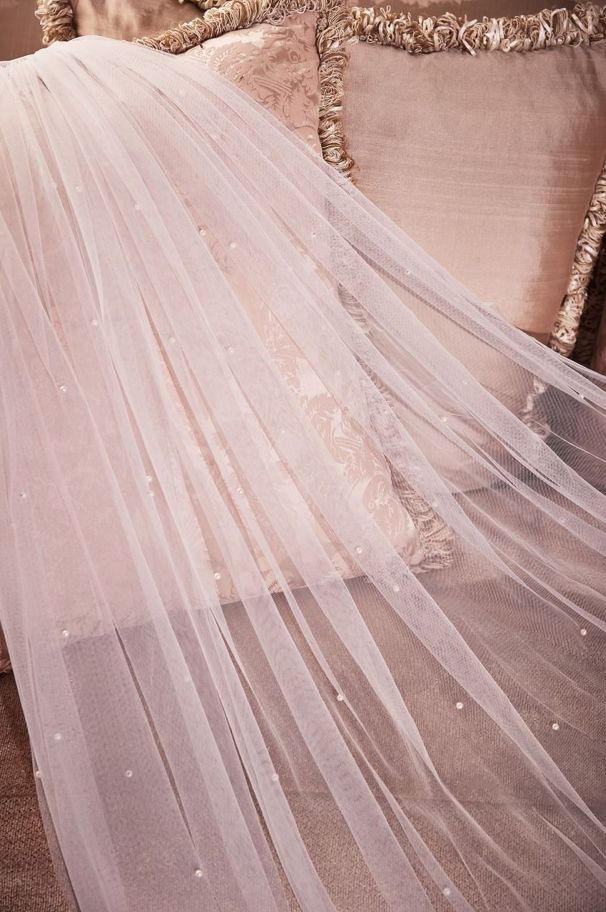 Pear Drops Veil