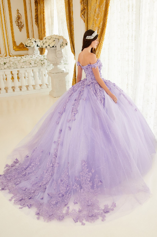 Layered Tulle Ball Gown With Lace Appliqué